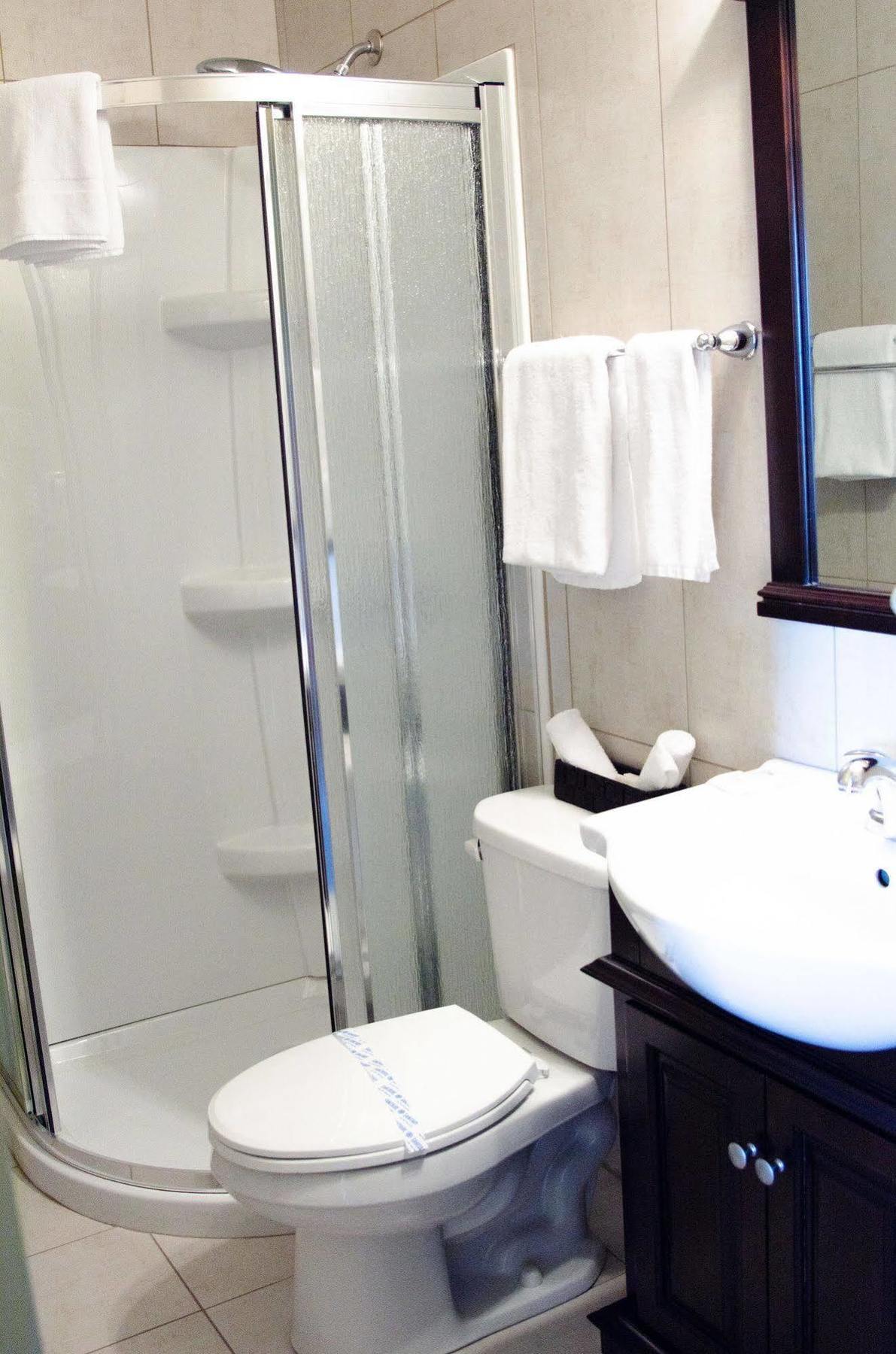 Hotel Econo-One Amos Eksteriør billede